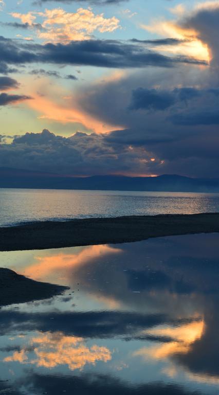 Agriturismo Torre Del Golfo 크로파니 외부 사진
