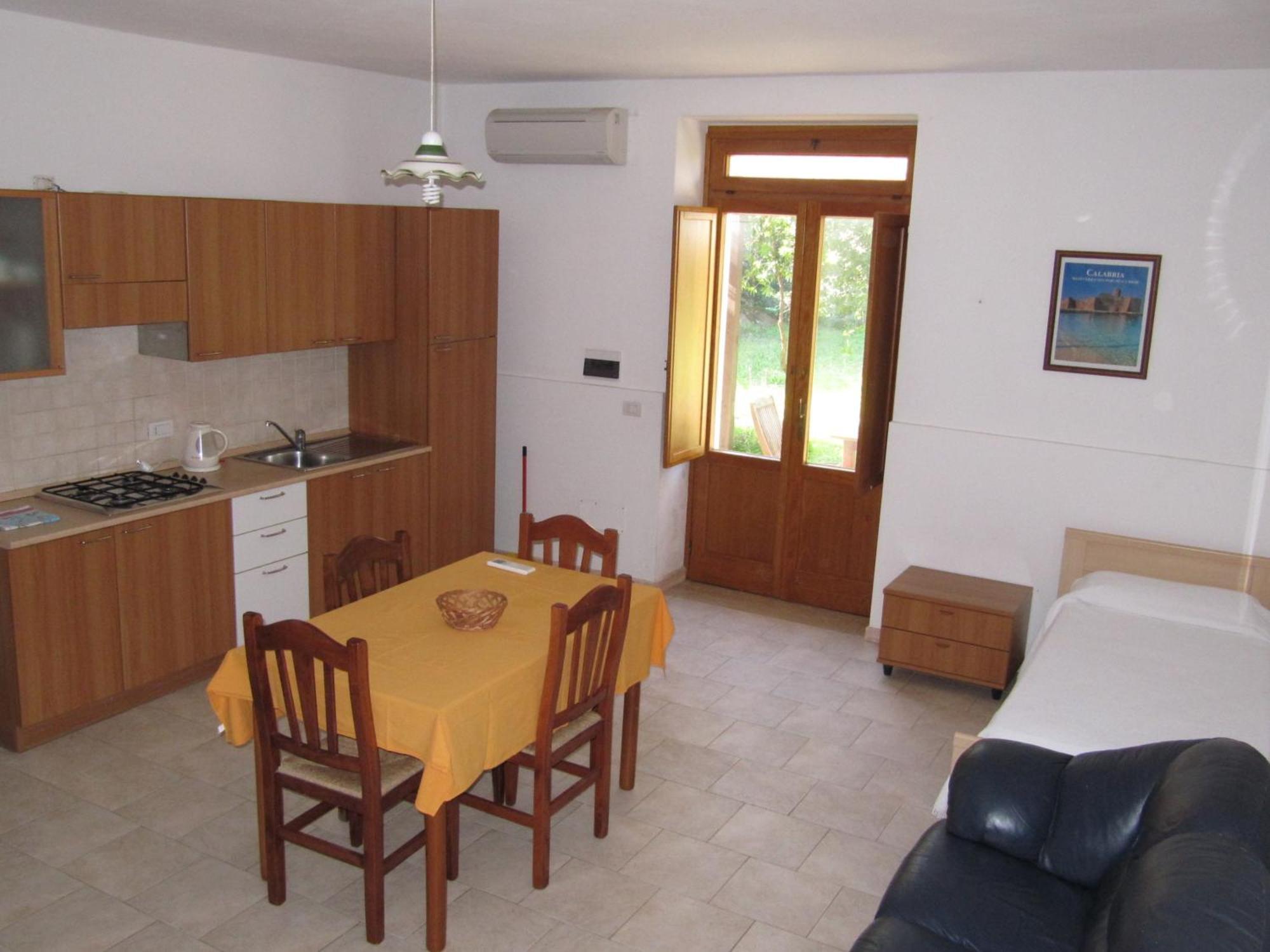 Agriturismo Torre Del Golfo 크로파니 외부 사진