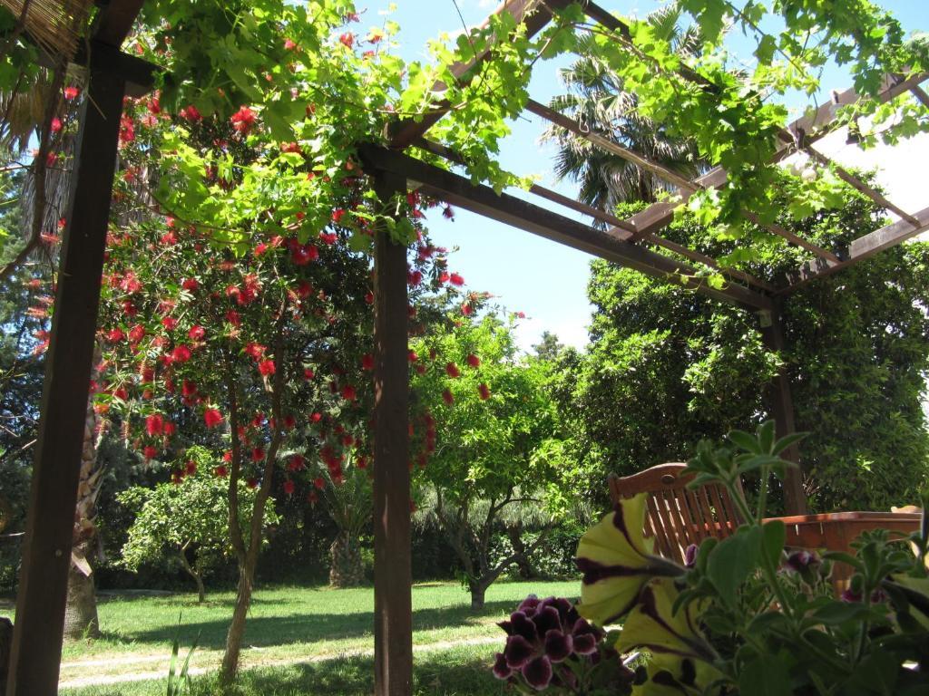 Agriturismo Torre Del Golfo 크로파니 외부 사진
