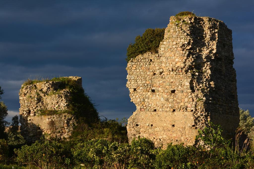 Agriturismo Torre Del Golfo 크로파니 외부 사진